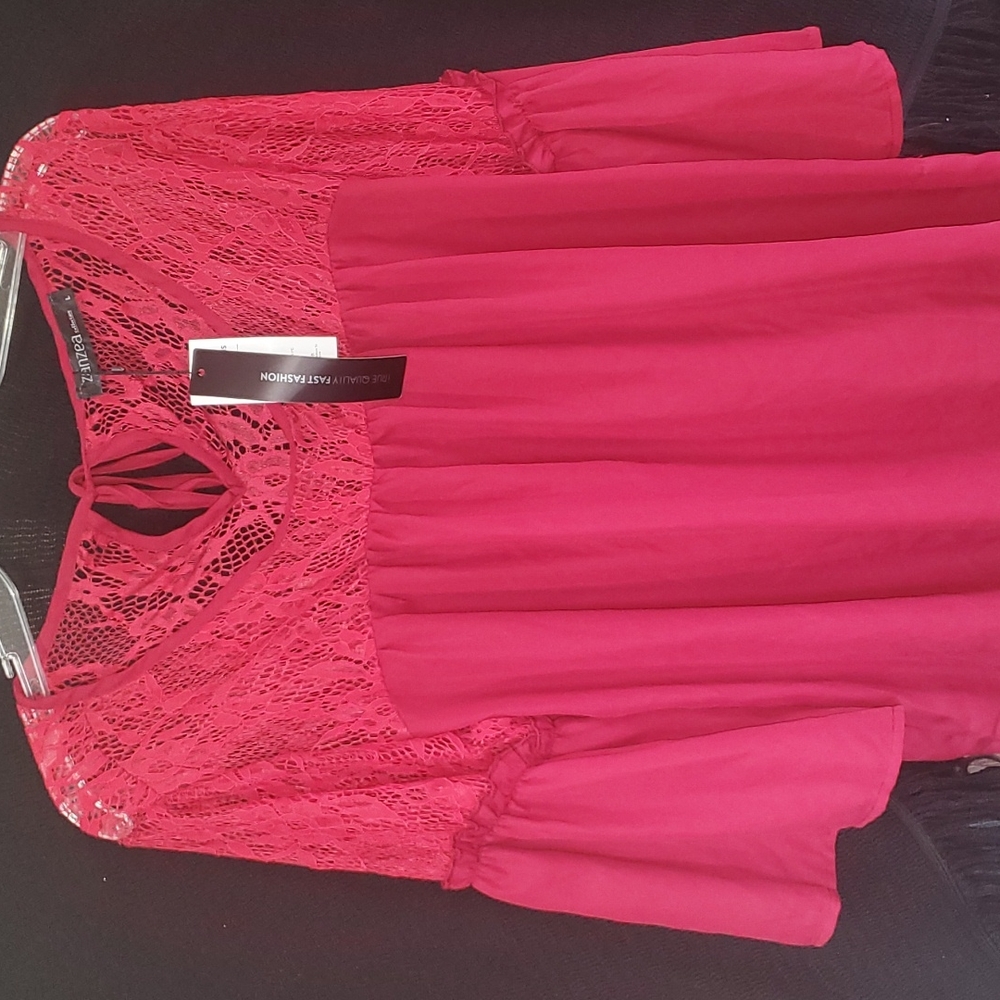NWT Zanzea 3/4 sleeve red blouse
